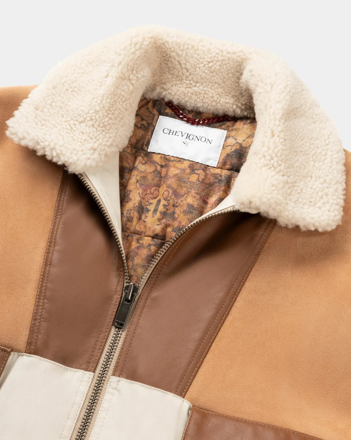 Flash Sale Chevignon Manteau Boume Beige Manteau En Peau Lainee Avec Empiecements En Cuir